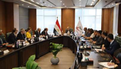 السفير الأرجنتيني في القاهرة معجب بالتجربة المصرية في قطاع الفضاء