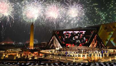 مصر تفتح أبواب التاريخ من جديد: المتحف المصري الكبير يضيء العالم من عند الأهرامات